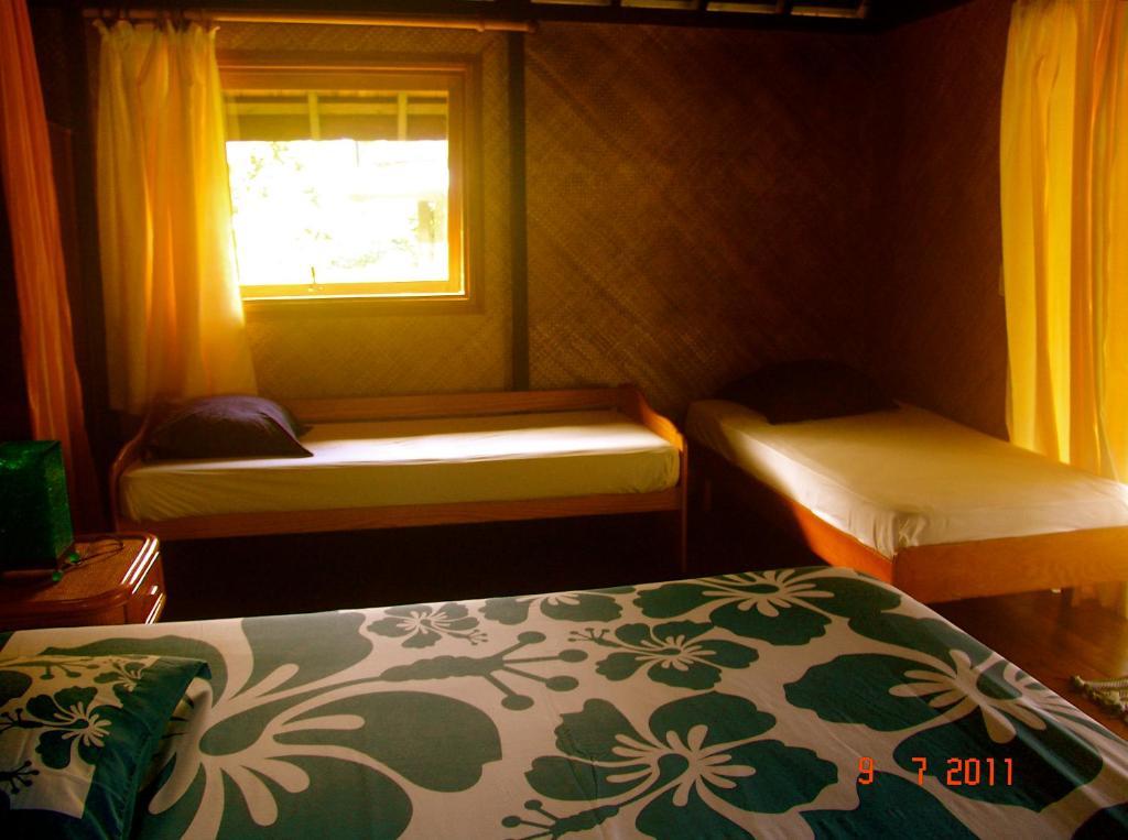 Tauhanihani Village Lodge La Vague Bleue Teahupoo Zimmer foto
