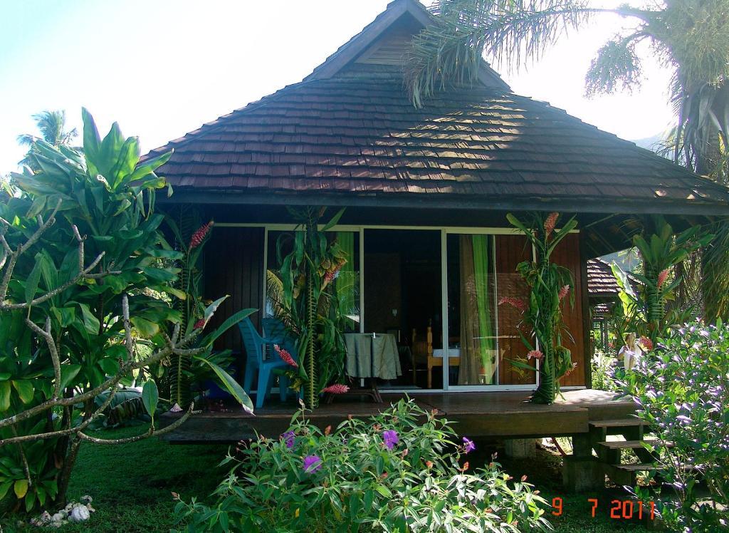 Tauhanihani Village Lodge La Vague Bleue Teahupoo Zimmer foto